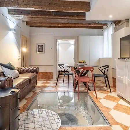 Ferienwohnung Fuer 8 Personen Ca 150 Qm In Venedig, Adriakueste Italien Und Umgebung *